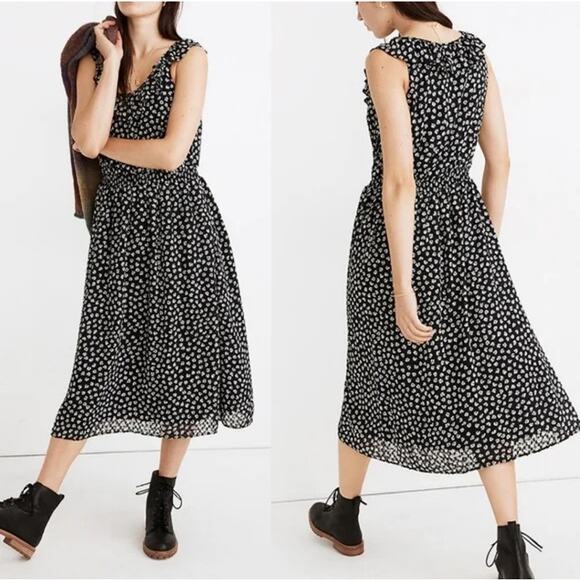 Madewell Dresses & Skirts - Madewell Black and White Floral Maxi Dress